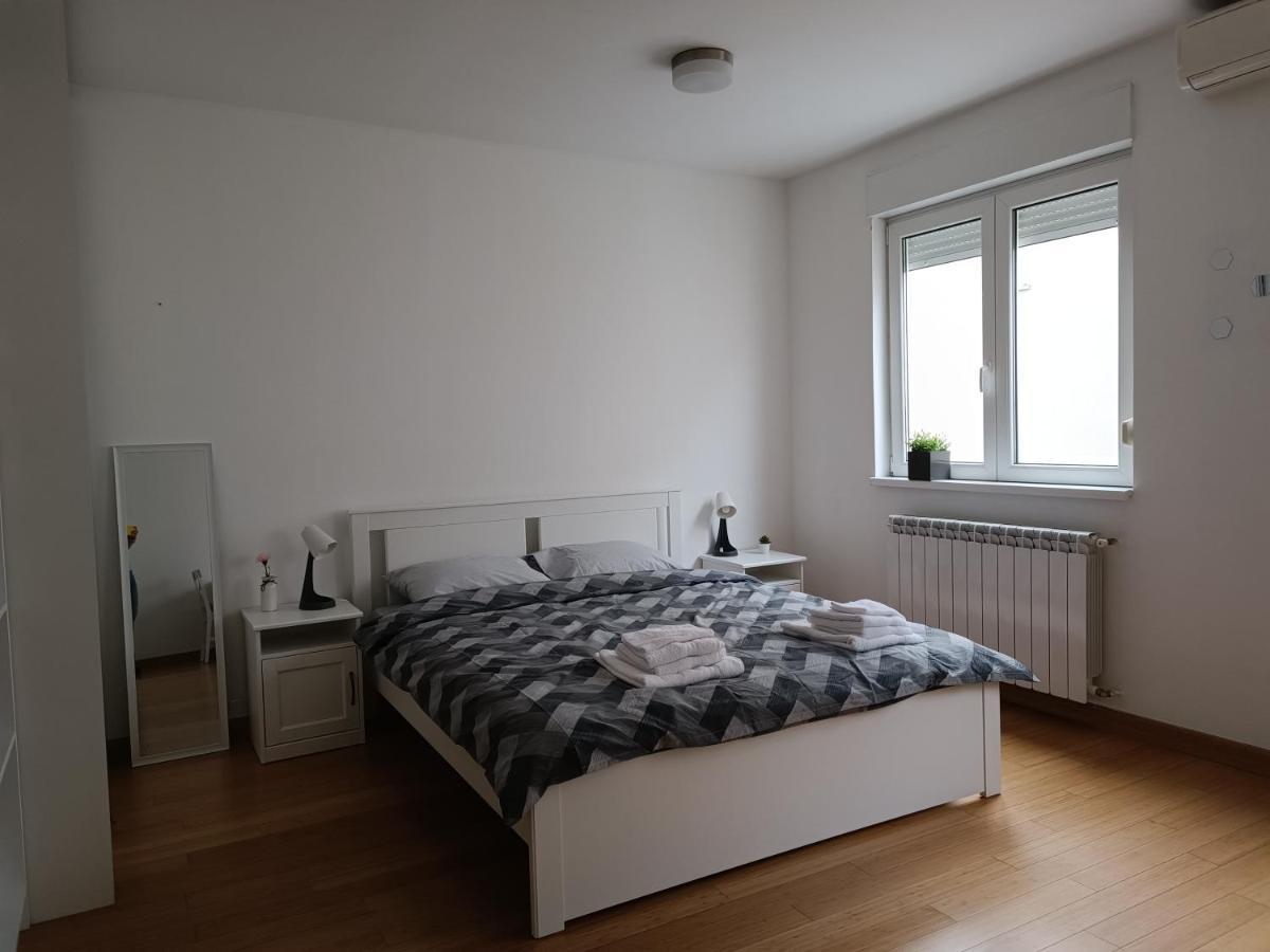White Apartment Belgrad Zewnętrze zdjęcie