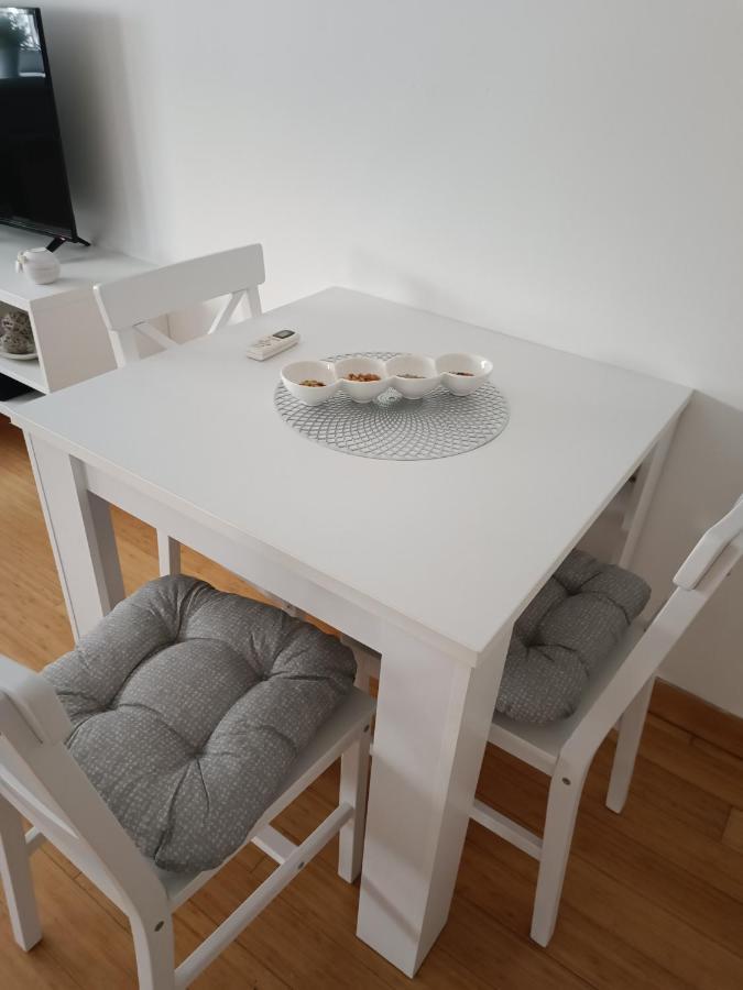 White Apartment Belgrad Zewnętrze zdjęcie
